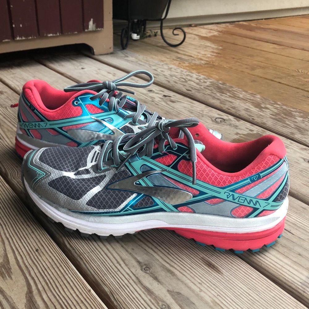 Brooks Women’s Ravena Shoe